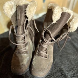 Columbia winter boots